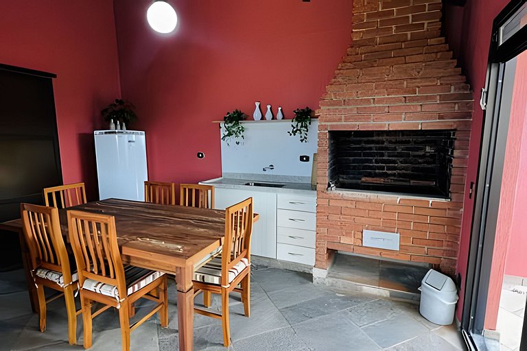 Duplex Vista Mar • Piscina • Churrasqueira