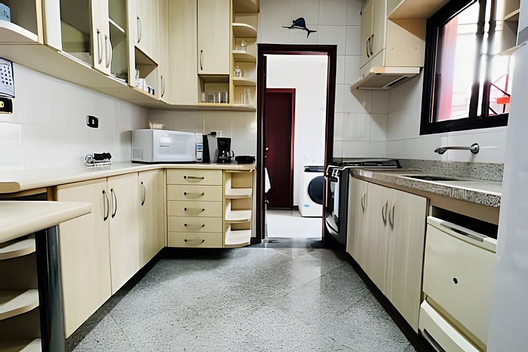 Duplex Vista Mar • Piscina • Churrasqueira