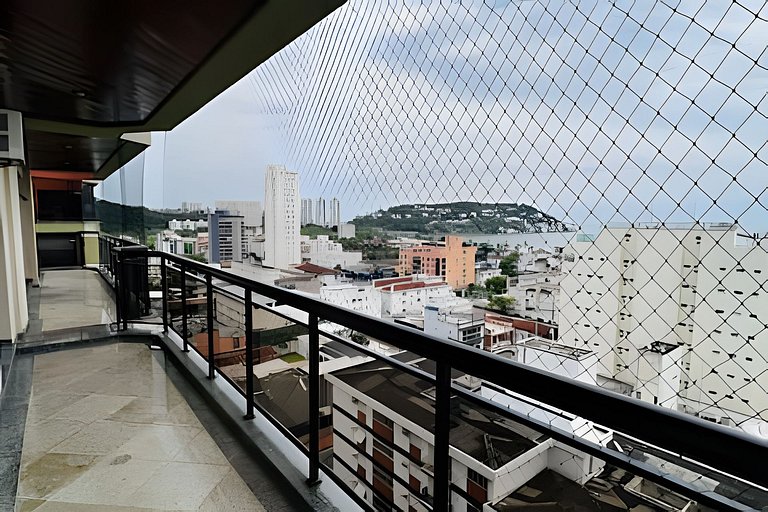 Duplex Vista Mar • Piscina • Churrasqueira