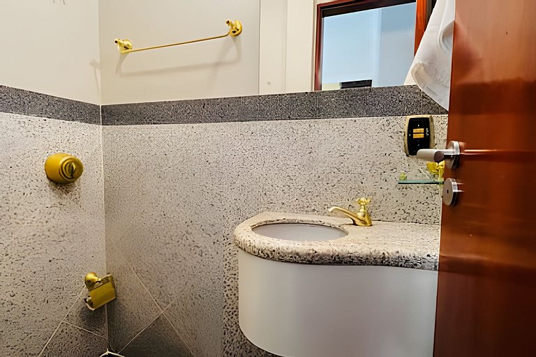 Duplex Vista Mar • Piscina • Churrasqueira