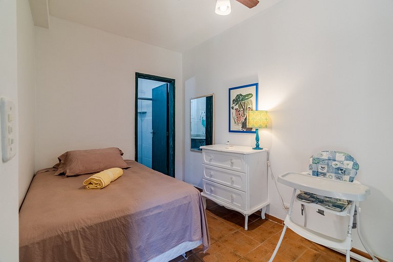 200m Praia | Roupa de Cama, Toalhas | 4 Vagas