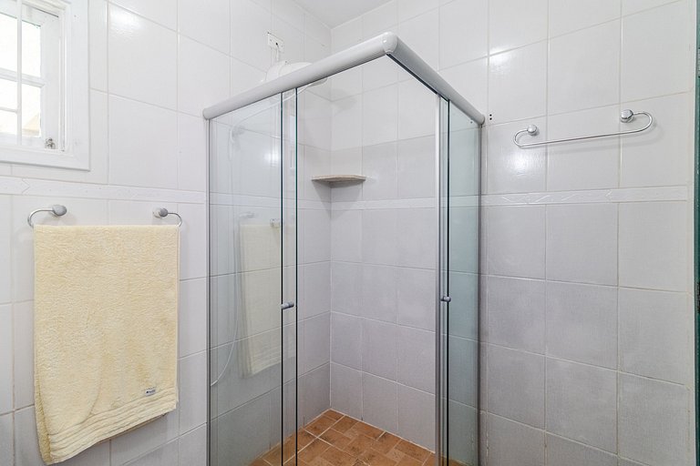 200m Praia | Roupa de Cama, Toalhas | 4 Vagas