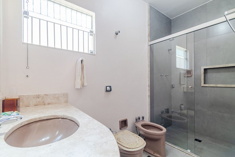 200m Praia | Roupa de Cama, Toalhas | 4 Vagas