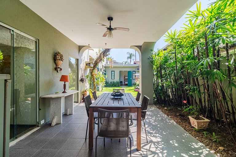 200m Praia | Roupa de Cama, Toalhas | 4 Vagas