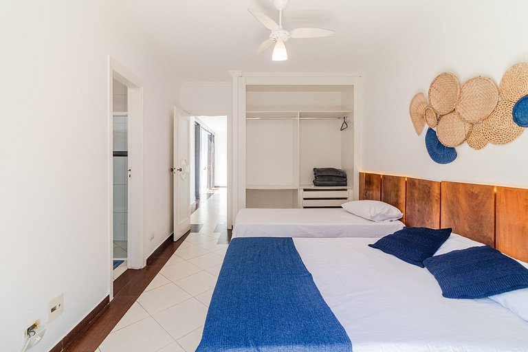 140m Praia | Roupa de Cama, Toalhas | 4 Vagas