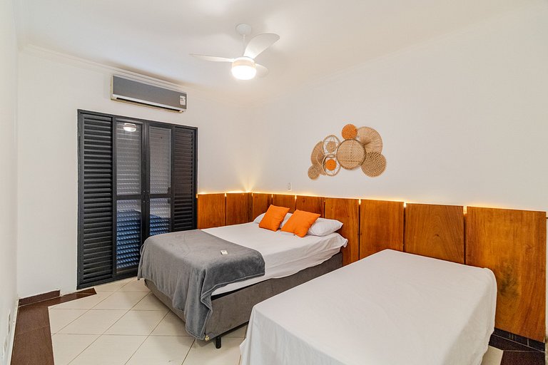 140m Praia | Roupa de Cama, Toalhas | 4 Vagas