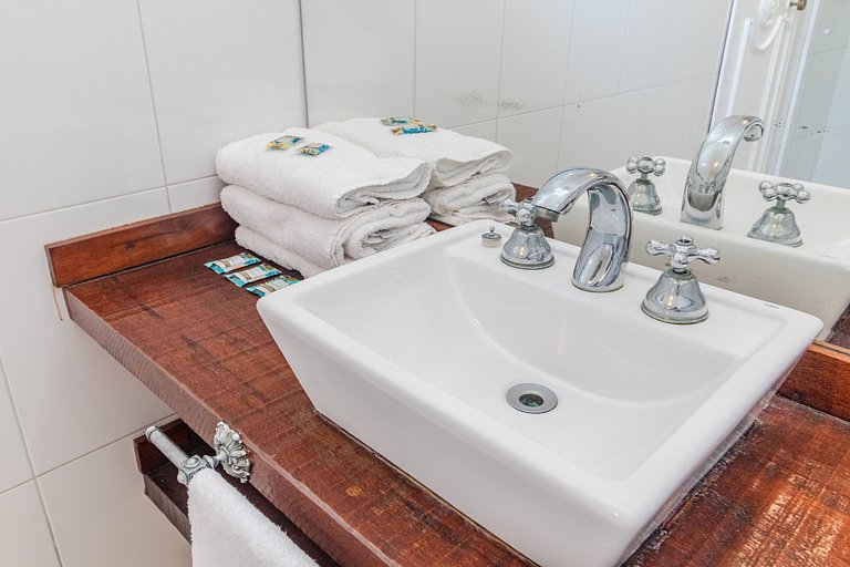 140m Praia | Roupa de Cama, Toalhas | 4 Vagas