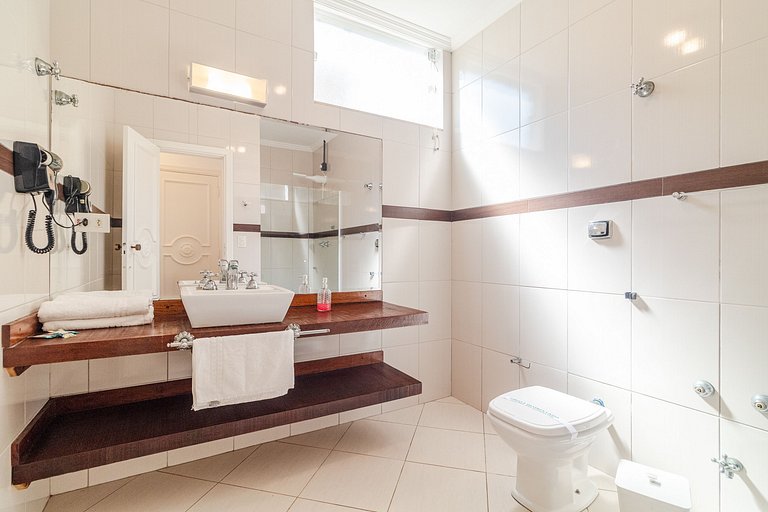 140m Praia | Roupa de Cama, Toalhas | 4 Vagas