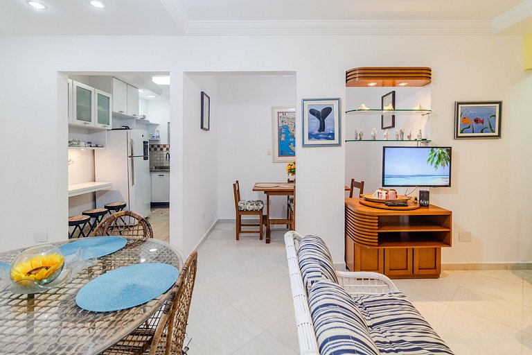 Tudo Perto | Praia a 300m | Enseada