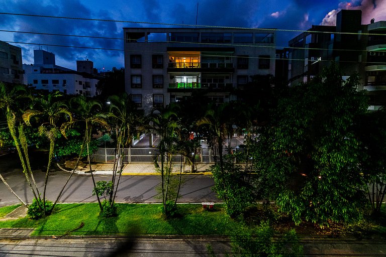 Tudo Perto | Praia a 300m | Enseada