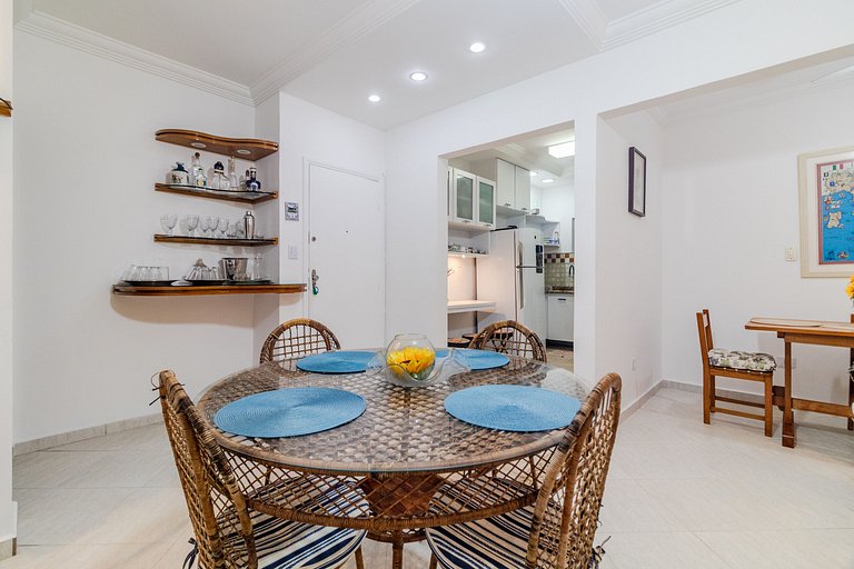 Tudo Perto | Praia a 300m | Enseada