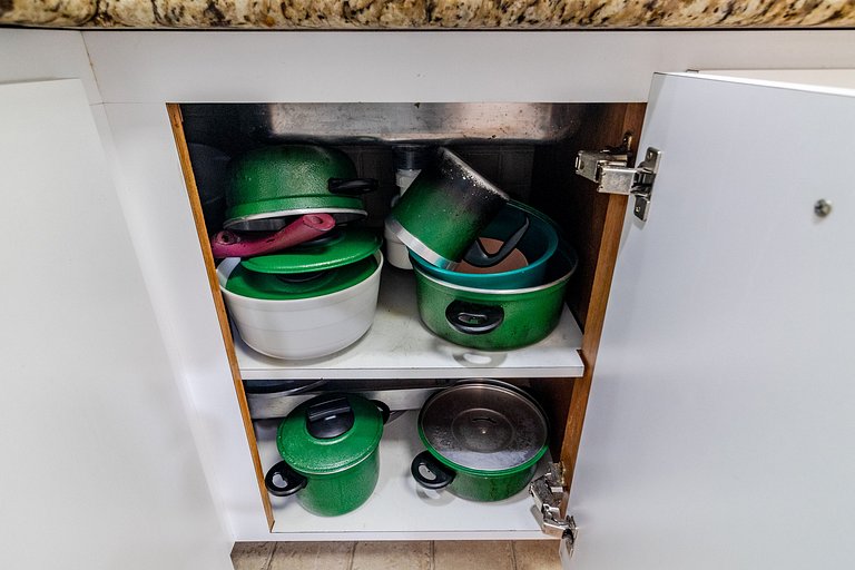 Tudo Perto | Praia a 300m | Enseada