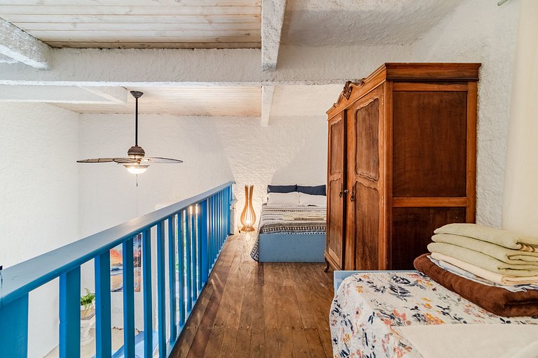 10 passos da Praia • Durma ao som do Mar