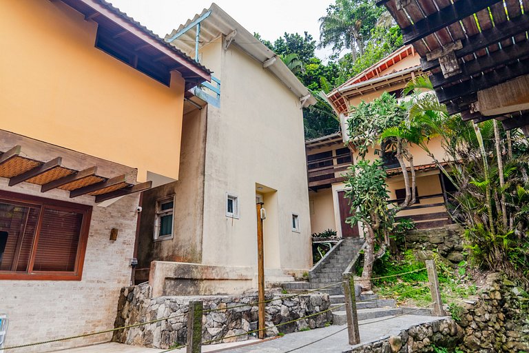 12 passos da Praia • Durma ao som do Mar