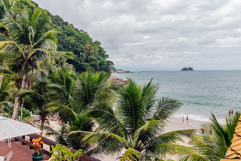 12 passos da Praia • Durma ao som do Mar