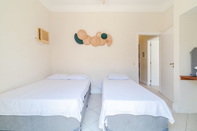 150m Praia | Roupa de Cama, Toalhas | 4 Vagas