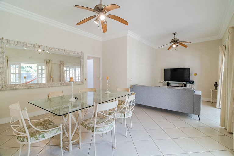 150m Praia | Roupa de Cama, Toalhas | 4 Vagas