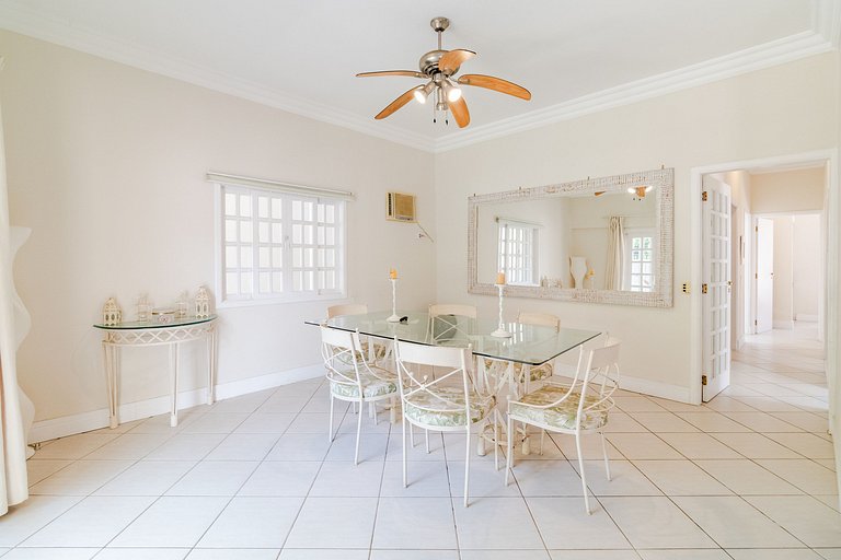 150m Praia | Roupa de Cama, Toalhas | 4 Vagas