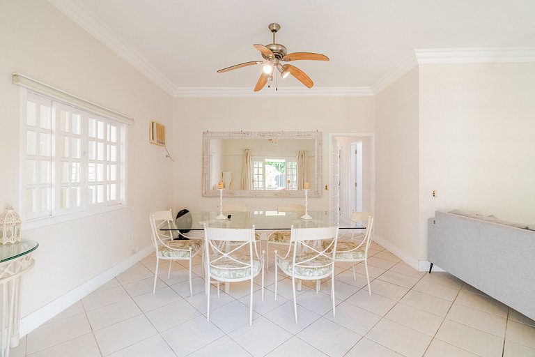 150m Praia | Roupa de Cama, Toalhas | 4 Vagas