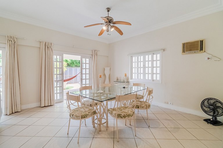 150m Praia | Roupa de Cama, Toalhas | 4 Vagas